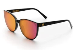 Carat Sunglasses: BLACK 21 Carat Sunglasses: BLACK -Heat Wave Visual Shop carat black render rose
